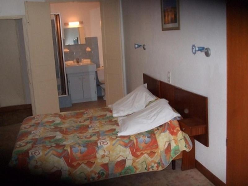 Hotel Logis De La Rose Gréoux-les-Bains Pokój zdjęcie