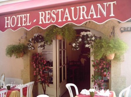 Hotel Logis De La Rose Gréoux-les-Bains Zewnętrze zdjęcie